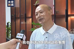 媒体人：梅西C罗应付商业活动都乏力了，大多时候要随波逐流